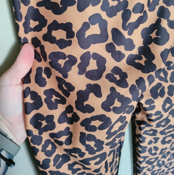 Beach Riot Piper Legging Leopard, M, matching bra also listed - Picture 11 of 11